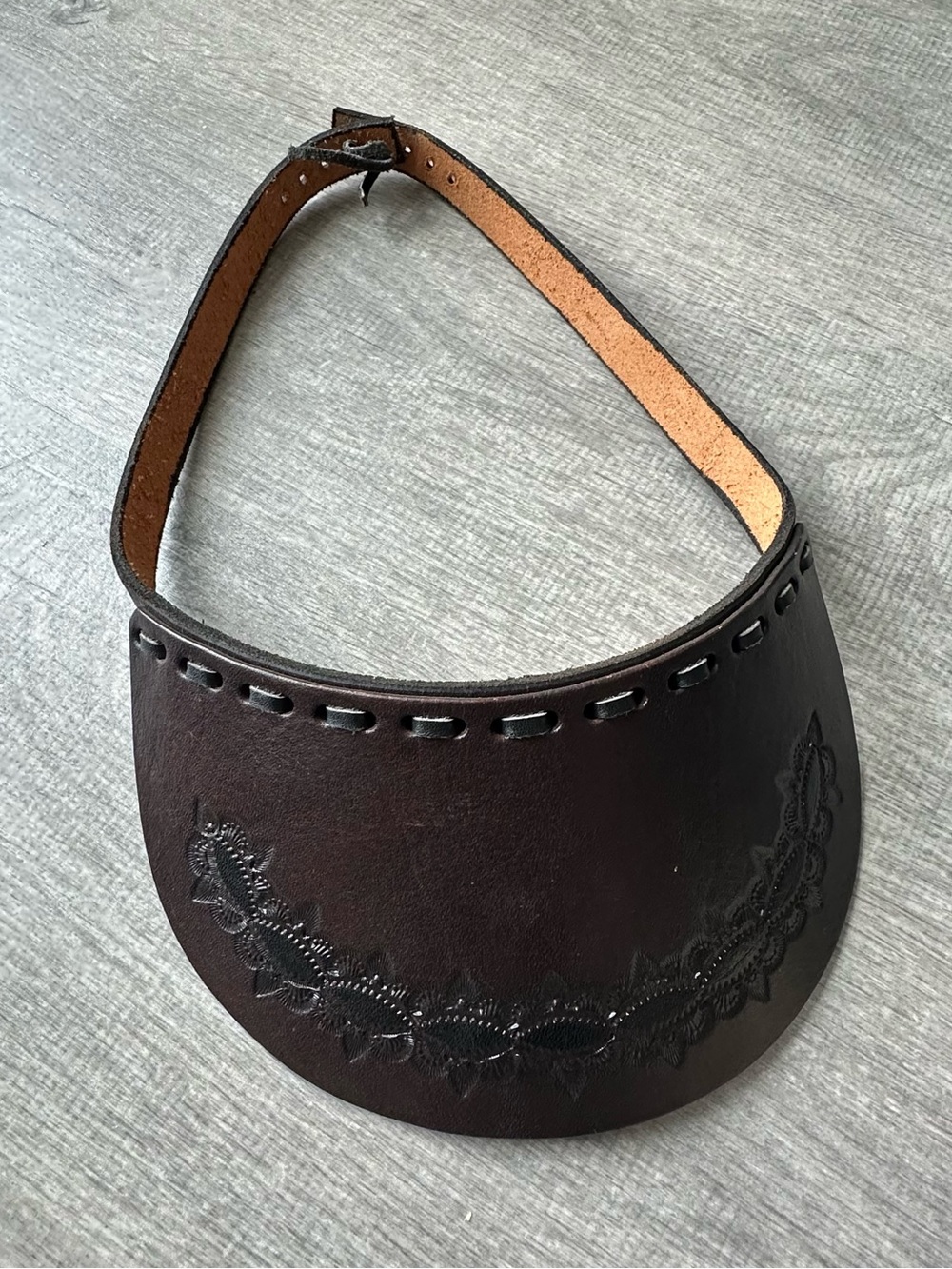 Vintage 90s Brown leather visor with embossed floral design